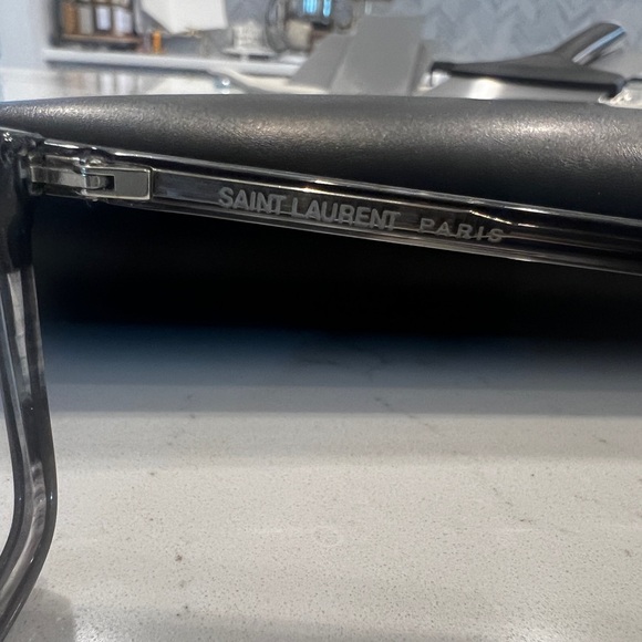 Saint Laurent frames - Picture 5 of 9